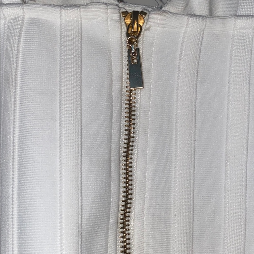 WHITE RUFFLE MINI DRESS - Picture 6 of 7